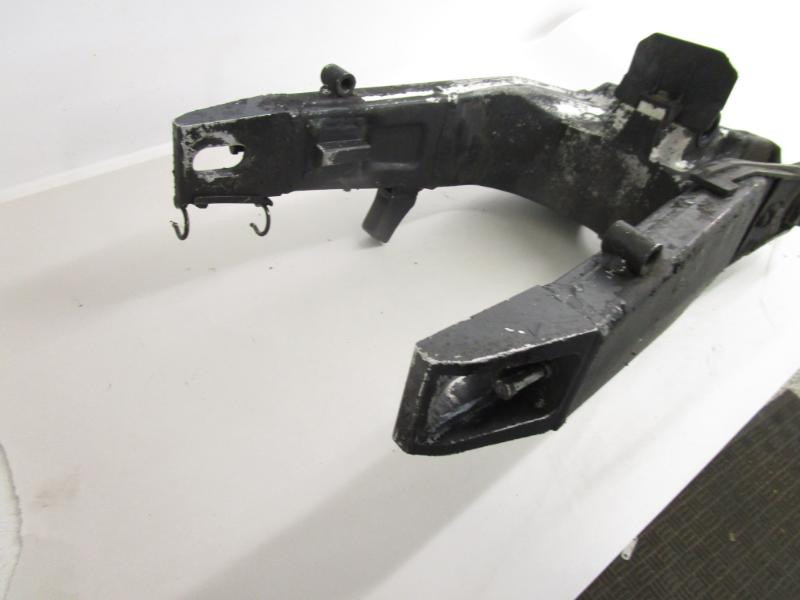 01 Kawasaki ZX 7R Ninja Swingarm 33001-1494-EZ 1999-2003